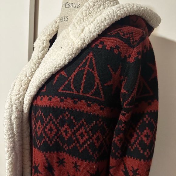 Harry Potter Deathly Hallows Fleece Hooded Cardigan Sweater medium - Picture 1 of 5